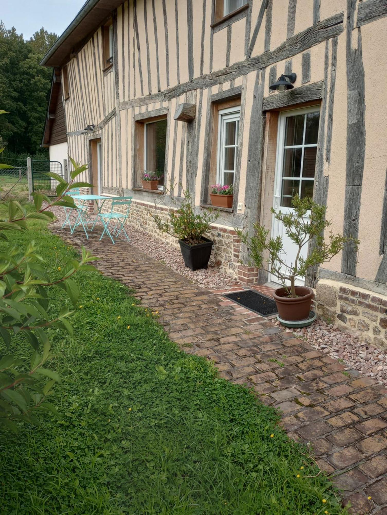 L'Escale Apartment Cormeilles  Exterior photo
